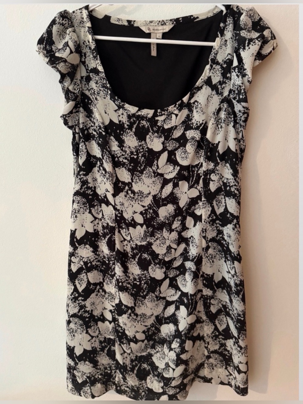 BCBGeneration Black and White Floral Scoop-Neck Dress